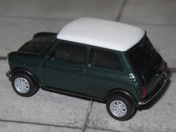 Mini Cooper - dunkelgrün / weiß