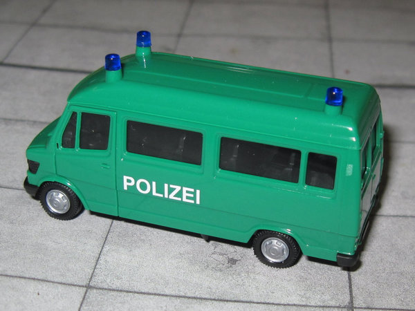 Mercedes Benz T1 Bus - Polizei