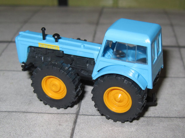 Traktor Dutra D4K - blau