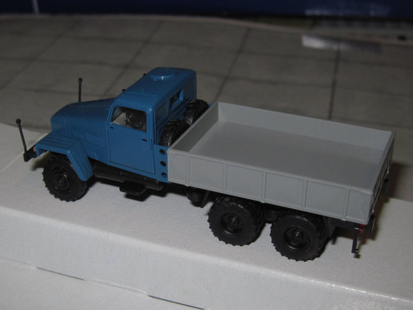 IFA G-5 Stahlpritsche - blau / grau